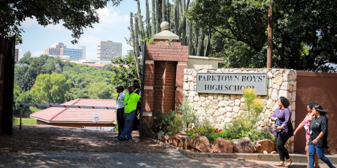 A grade 8 pupil from Parktown Boys' High School died during a school orientation camp.